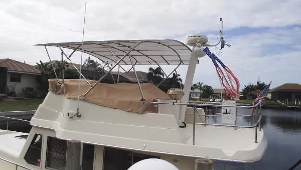 Slide: The Image of Mainship Trawler 2006 - 7