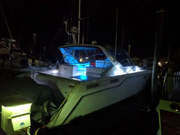 Slide: The Image of Wellcraft Portofino 43 1994 - 1