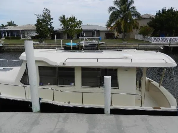 Slide: The Image of Mainship 34 Trawler Hardtop 2007 - 11