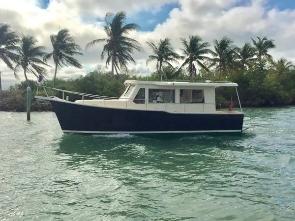 Slide: The Image of Mainship 34 Trawler Hardtop 2007 - 2