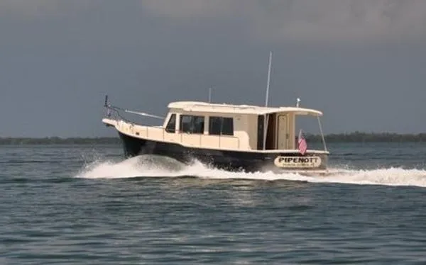 Slide: The Image of Mainship 34 Trawler Hardtop 2007 - 6