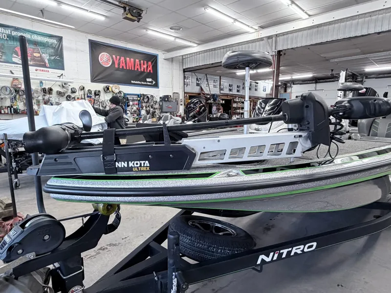 Slide: The Image of Nitro Z19 Pro 2019 - 10