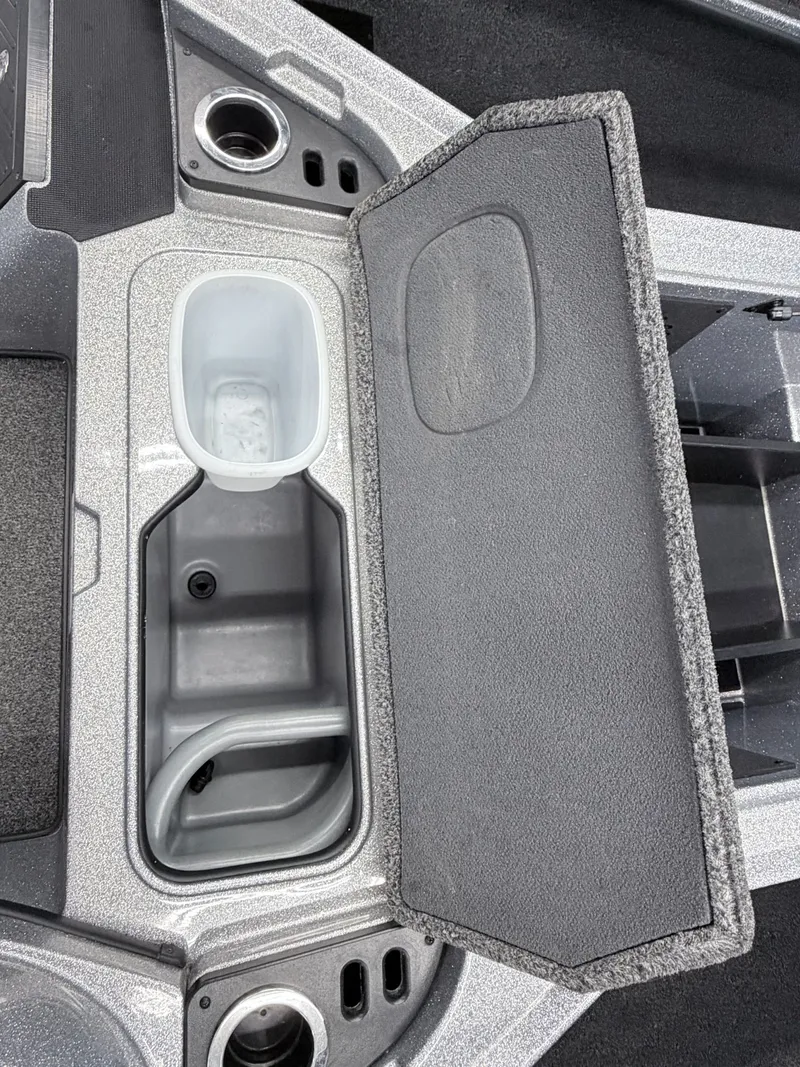 Slide: The Image of Nitro Z19 Pro 2019 - 12