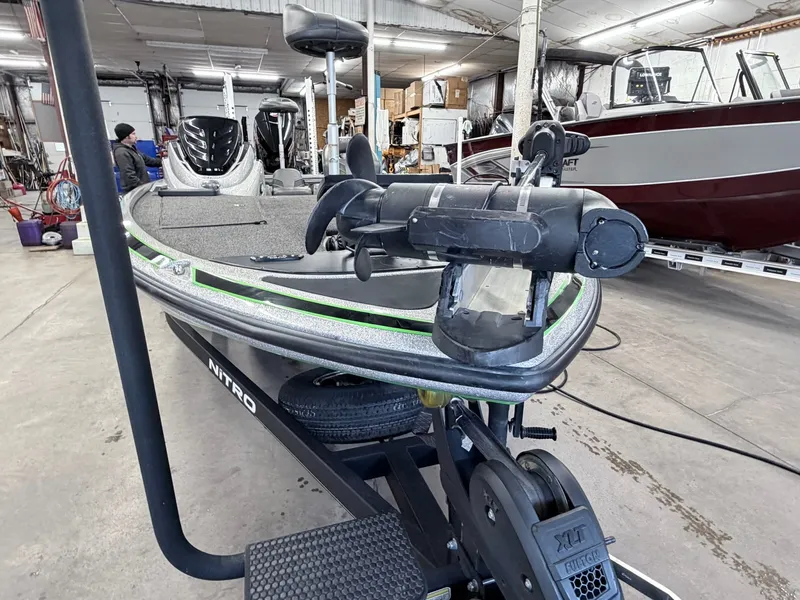 Slide: The Image of Nitro Z19 Pro 2019 - 39