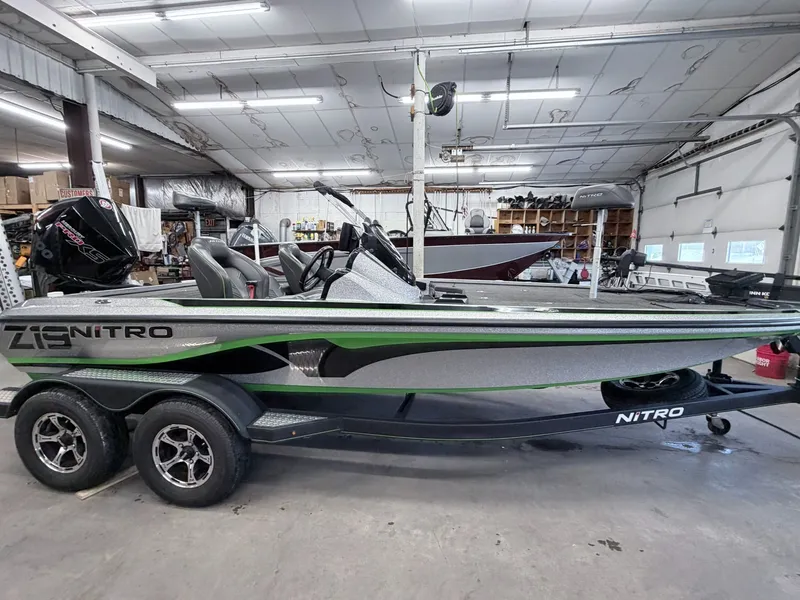 Slide: The Image of Nitro Z19 Pro 2019 - 7