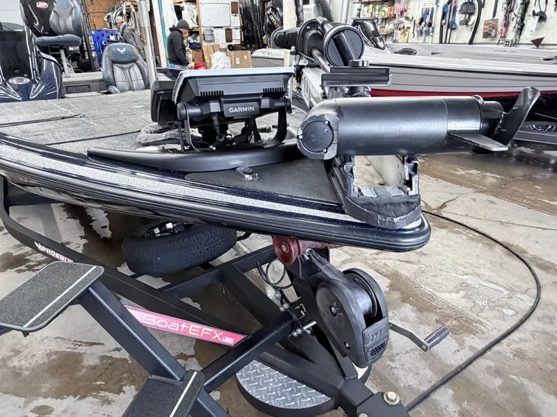 Slide: The Image of Phoenix Bass Boat 721 ProXP 2017 - 28