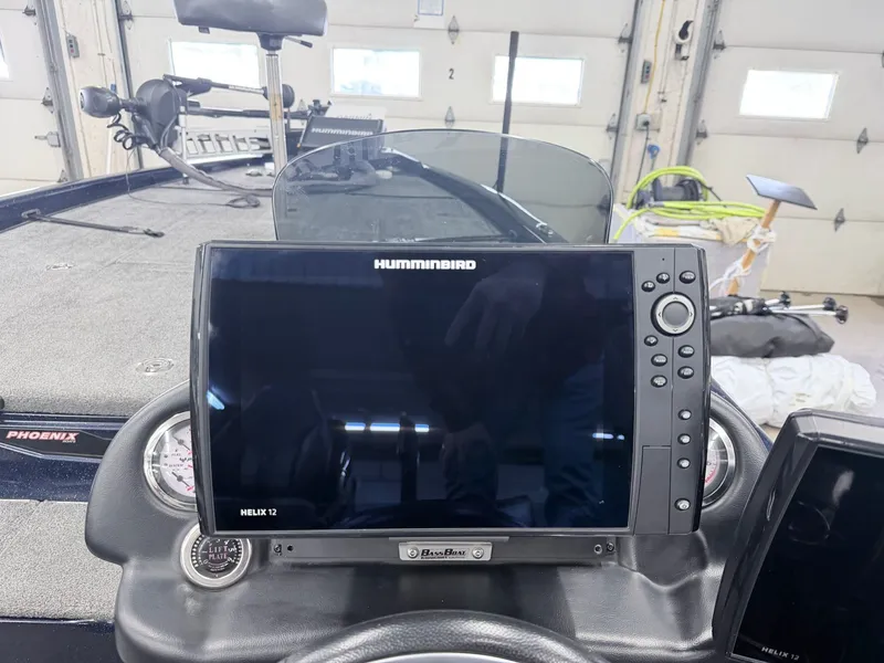 Slide: The Image of Phoenix Bass Boat 721 ProXP 2017 - 31