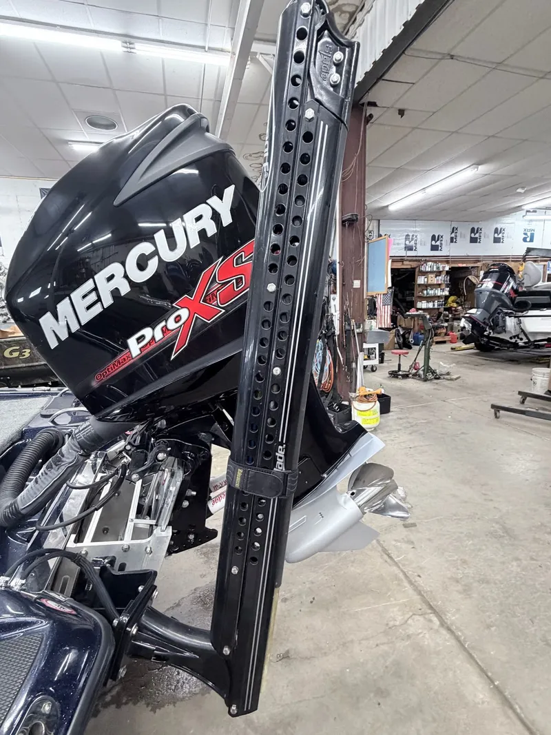 Slide: The Image of Phoenix Bass Boat 721 ProXP 2017 - 6