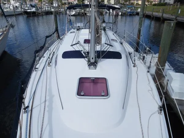 Slide: The Image of Hunter 38 2006 - 5