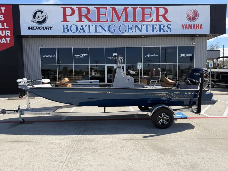 The Image of 2026 Xpress SW20B boat at Premier Boating Centers. - 1