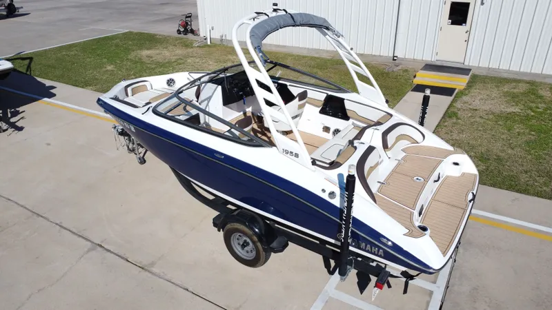 Slide: The Image of Yamaha TP1800C-XAP 2022 - 13