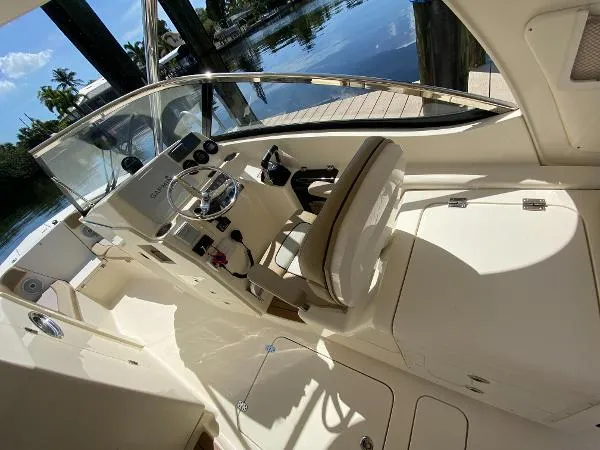 Slide: The Image of Scout 275 Dorado 2016 - 11