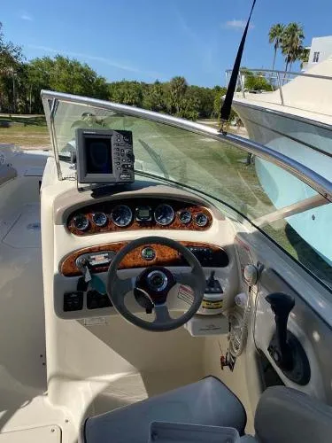 Slide: The Image of Sea Ray SunDeck 2003 - 10