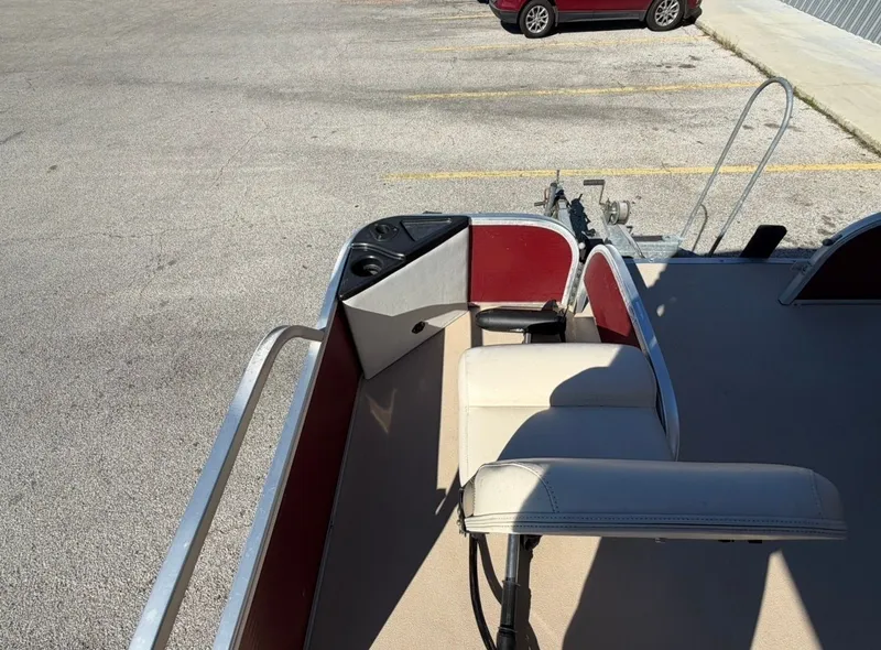 Slide: The Image of Silver Wave 200FISH 2012 - 18