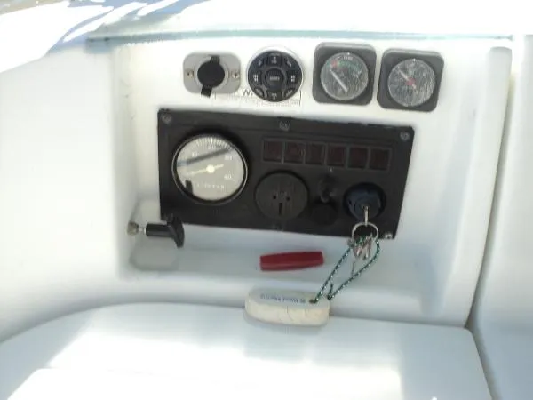 Slide: The Image of Beneteau 321 1998 - 10