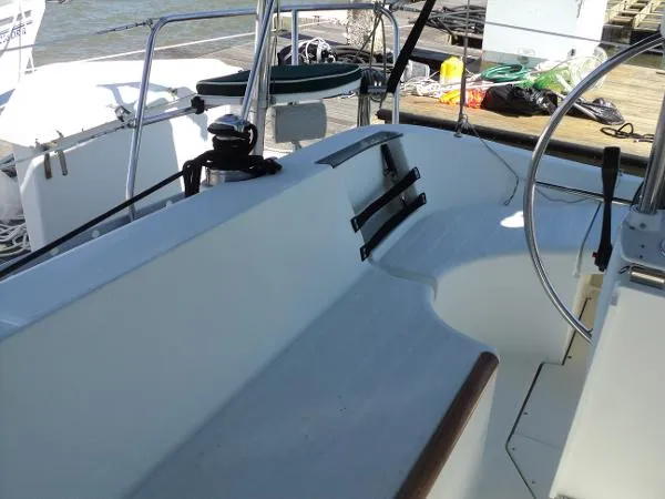 Slide: The Image of Beneteau 321 1998 - 7
