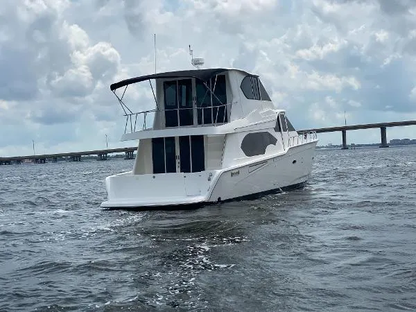 Slide: The Image of Sandpiper BUILT BY VADERBUILT YACHTS IN KENTUCKY 53 ENCLOSED FLY 2008 - 4