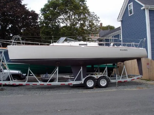 Slide: The Image of J Boats J 100 2005 - 10