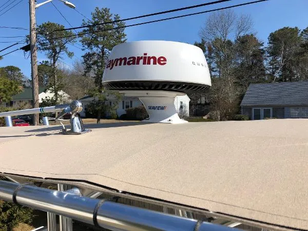 Slide: The Image of Parker Marine 2100 Center Console 2018 - 4