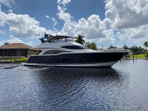 Slide: The Image of Marquis 720 Fly Bridge 2015 - 7