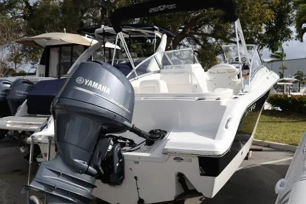 Slide: The Image of Sea Fox 216 DC 2013 - 1