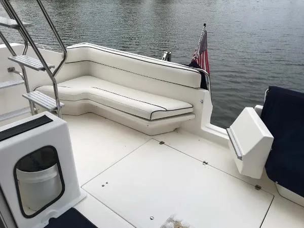 Slide: The Image of Sea Ray 500 Sedan Bridge 1996 - 9