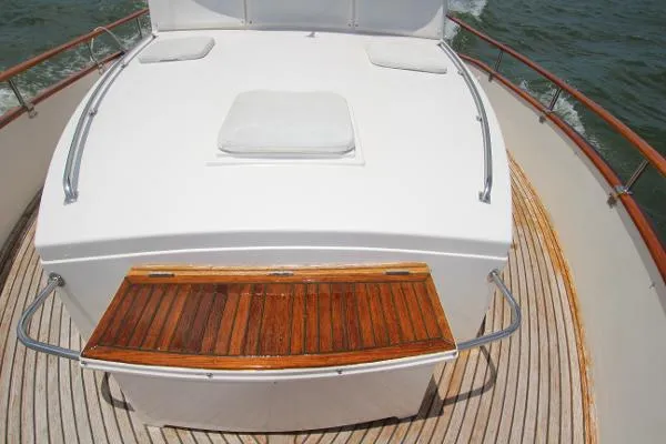 Slide: The Image of Grand Banks MOTORYACHT 1989 - 4