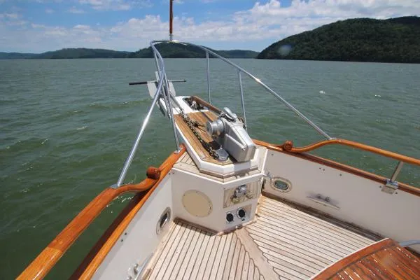 Slide: The Image of Grand Banks MOTORYACHT 1989 - 6