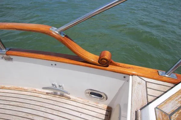 Slide: The Image of Grand Banks MOTORYACHT 1989 - 8