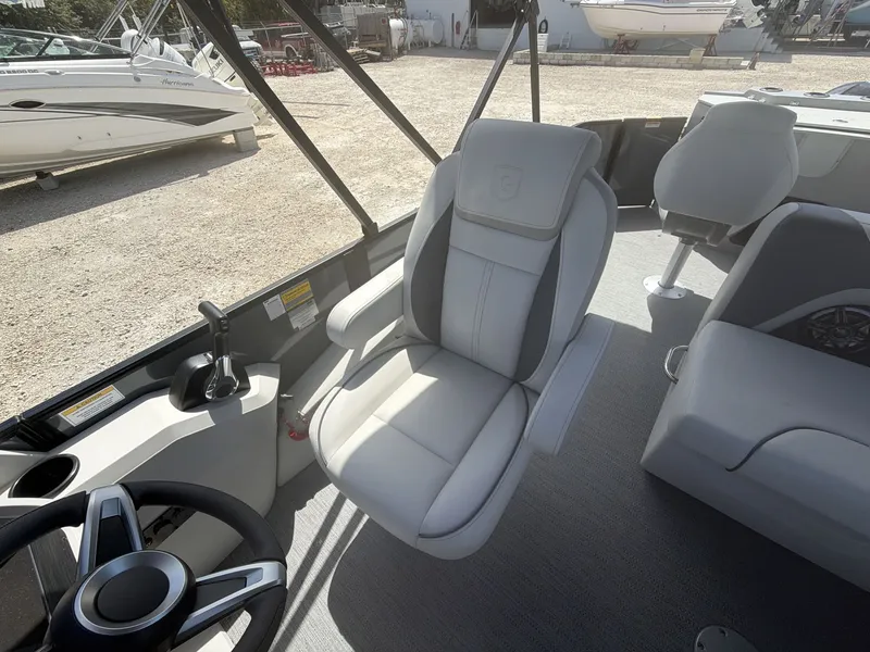 Slide: The Image of Interior of Sweetwater 2286 FS boat, model year 2026. - 19