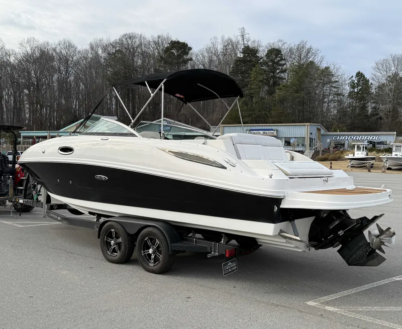 Slide: The Image of Sea Ray 260 Sundeck 2012 - 17