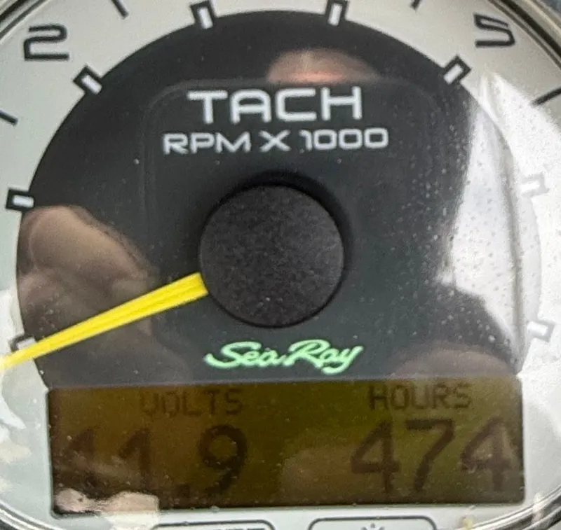 Slide: The Image of Sea Ray 260 Sundeck 2012 - 24