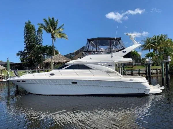Slide: The Image of Sea Ray 400 Sedan Bridge 2001 - 0