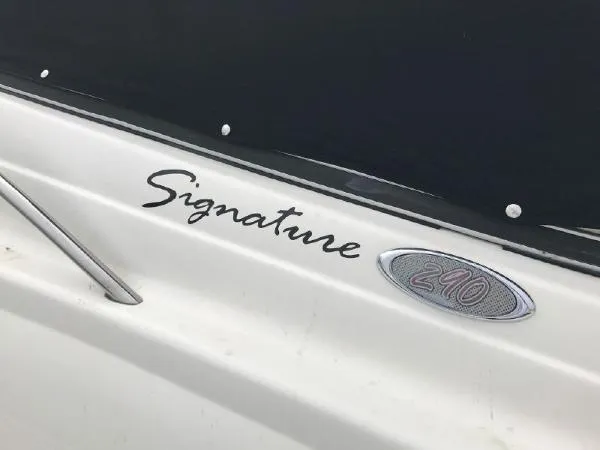Slide: The Image of Chaparral 290 Signature 2009 - 8
