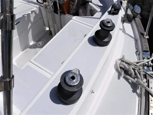 Slide: The Image of Corbin Pilothouse Cutter 1989 - 10