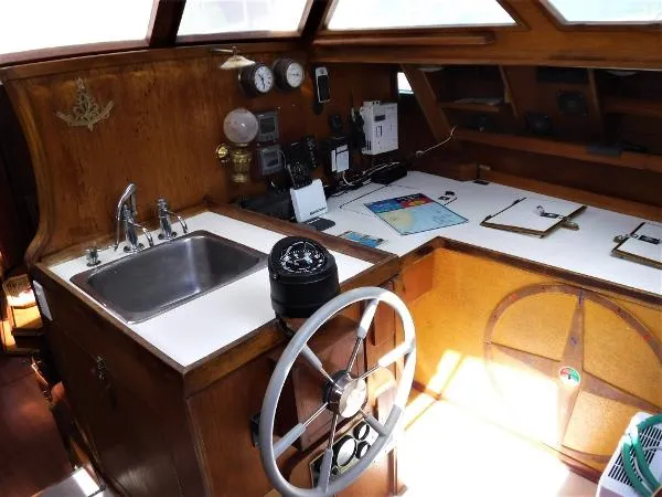 Slide: The Image of Corbin Pilothouse Cutter 1989 - 5