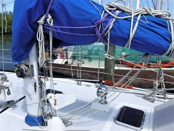 Slide: The Image of Corbin Pilothouse Cutter 1989 - 9