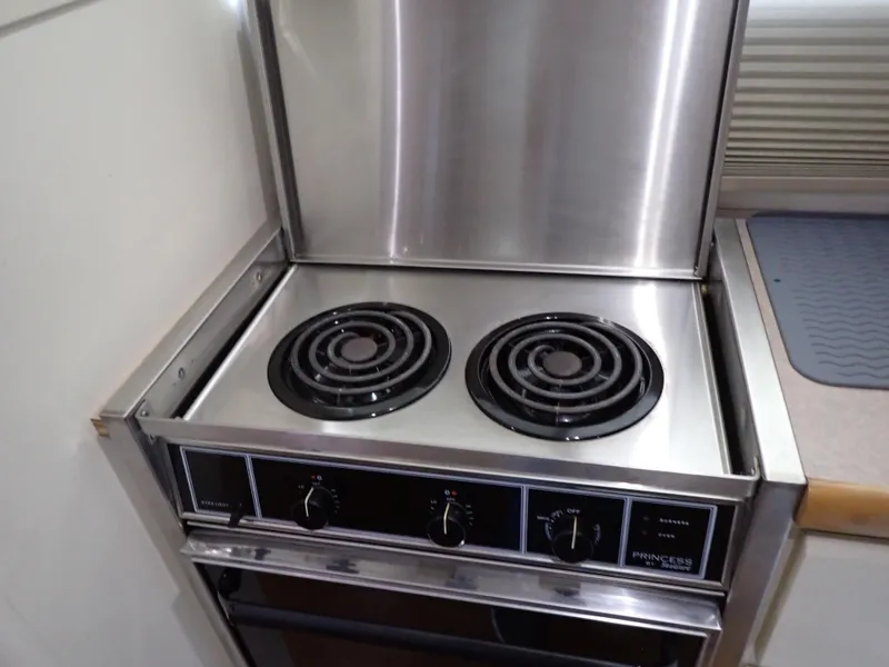 Slide: The Image of Carver Yachts 370 Voyager 1996 - 67