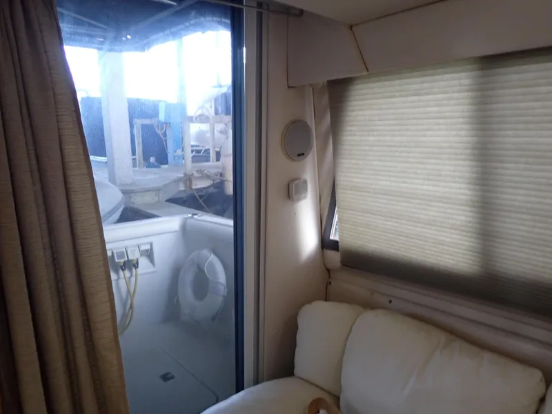 Slide: The Image of Carver Yachts 370 Voyager 1996 - 78