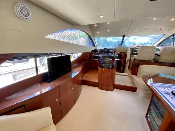 Slide: The Image of Fairline Phantom 50 2008 - 11