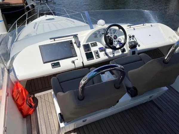 Slide: The Image of Fairline Phantom 50 2008 - 3