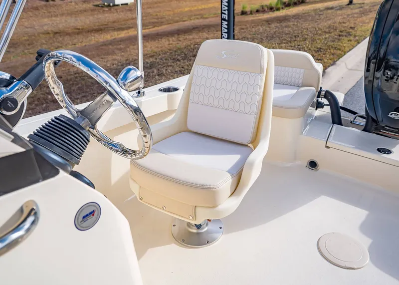 Slide: The Image of Scout 188 Sport Dorado 2026 - 11