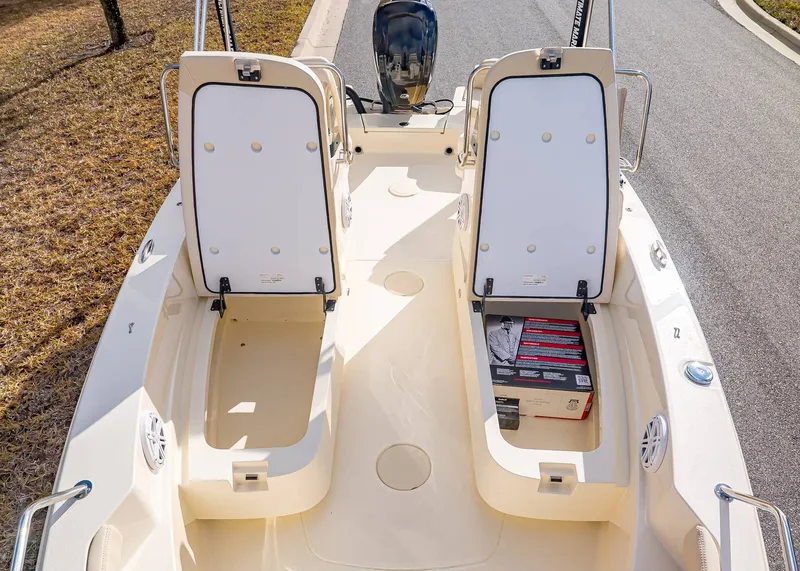 Slide: The Image of Scout 188 Sport Dorado 2026 - 19