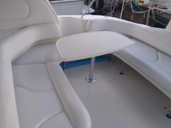 Slide: The Image of Sea Ray 380 Sundancer 2001 - 5