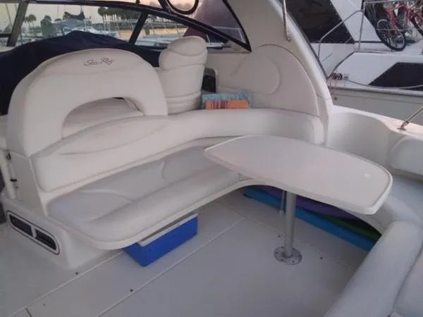 Slide: The Image of Sea Ray 380 Sundancer 2001 - 6