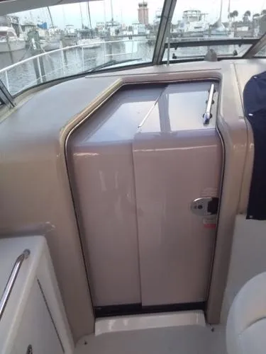 Slide: The Image of Sea Ray 380 Sundancer 2001 - 8