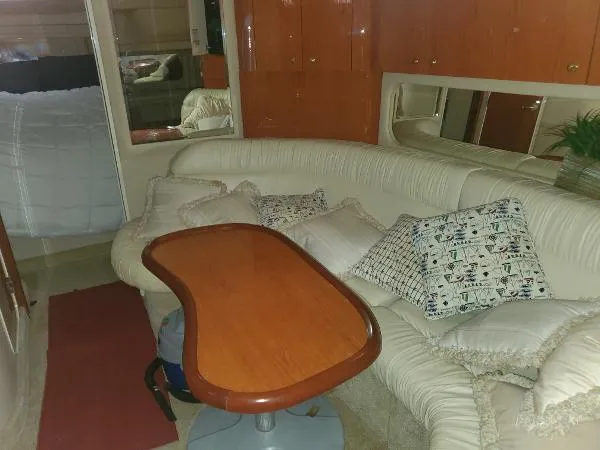 Slide: The Image of Sea Ray 380 Sundancer 2001 - 9