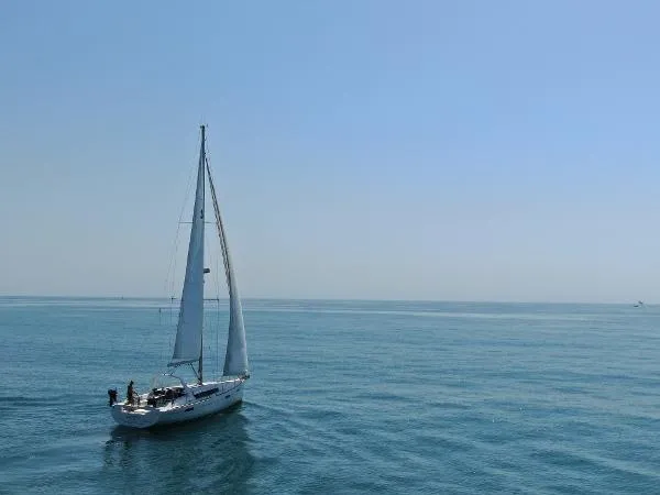 Slide: The Image of Beneteau 41 2012 - 6