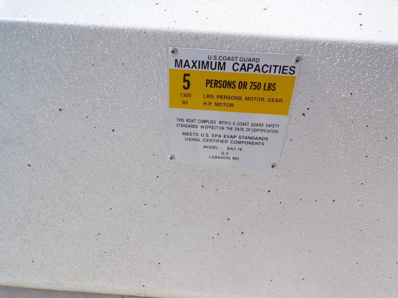 Slide: The Image of USCG capacity label on G3 Bay 18 boat, 2018 model. - 25
