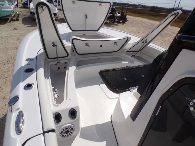 Slide: The Image of Tidewater 2500 Carolina Bay 2026 - 25